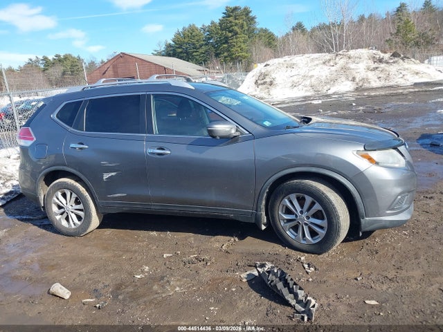 44514436 :رقم المزاد ، KNMAT2MV3FP553920 vin ، 2015 Nissan Rogue Sv مزاد بيع
