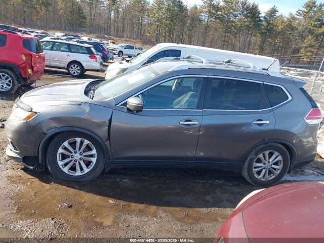 44514436 :رقم المزاد ، KNMAT2MV3FP553920 vin ، 2015 Nissan Rogue Sv مزاد بيع