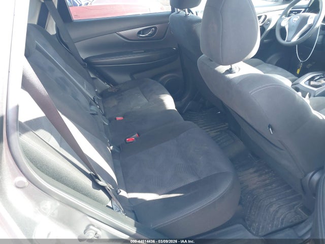 44514436 :رقم المزاد ، KNMAT2MV3FP553920 vin ، 2015 Nissan Rogue Sv مزاد بيع