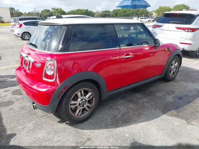 2013 MINI HARDTOP WMWSU3C54DT548817 Photo 3
