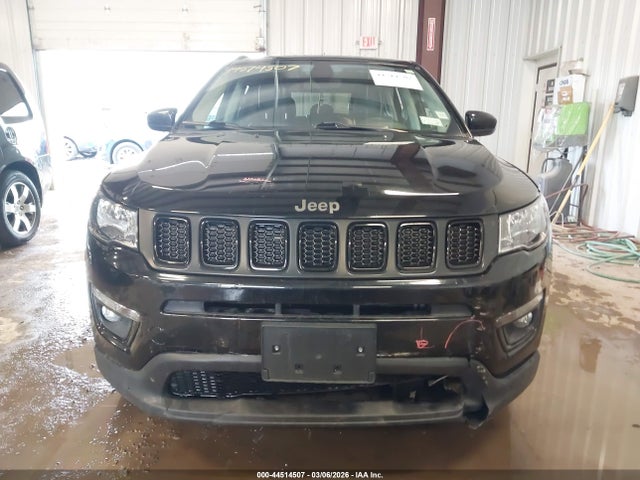 44514507 :رقم المزاد ، 3C4NJCBBXMT597640 vin ، 2021 Jeep Compass Altitude Fwd مزاد بيع