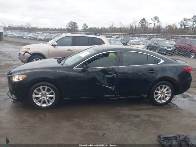 JM1GJ1U5XE1101099 Mazda Mazda6 I Sport