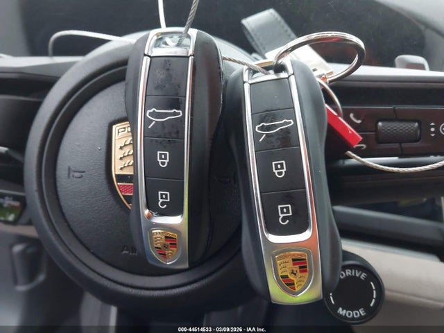 2025 PORSCHE PANAMERA WP0AA2YA0SL009020 Photo 10