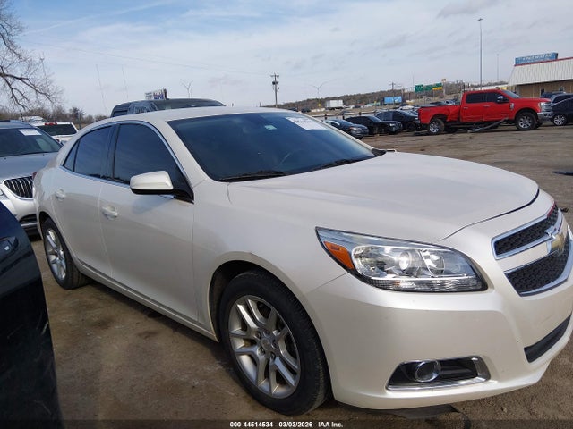 2013 Chevrolet Malibu Eco Premium Audio მანქანა იყიდება აუქციონზე, vin: 1G11F5RR5DF114122, აუქციონის ნომერი: 44514534