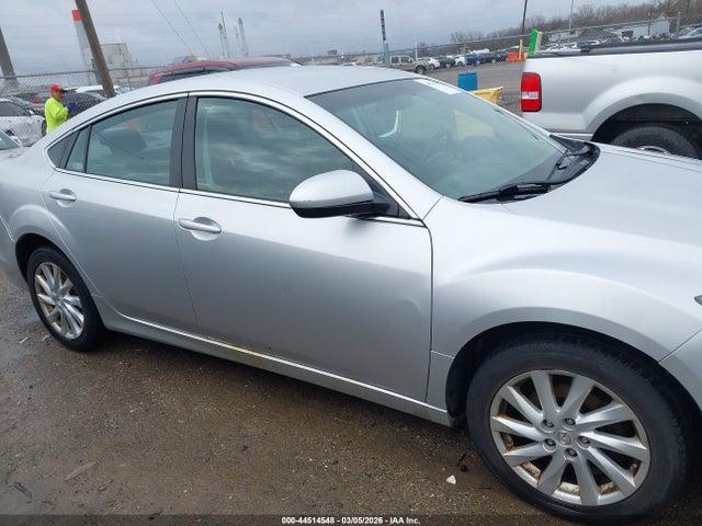Продажа на аукционе авто 2011 Mazda Mazda6 I Touring, vin: 1YVHZ8CH6B5M00959, номер лота: 44514548