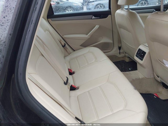 Продажа на аукционе авто 2014 Volkswagen Passat 1.8t Se, vin: 1VWBT7A34EC110344, номер лота: 44514577