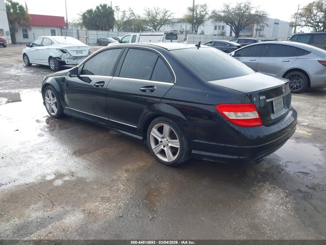 Aukcja sprzedaży 2010 Mercedes-benz C 300 Luxury/sport, vin: WDDGF5EB1AR127539, numer aukcji: 44514593
