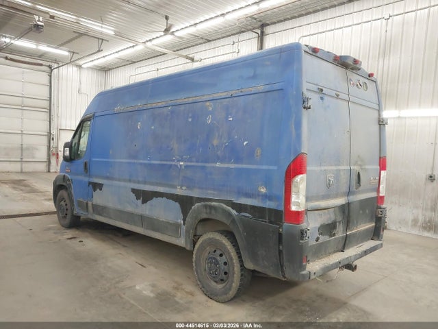 2018 RAM PROMASTER 2500 3C6TRVDG4JE144240 Photo 2