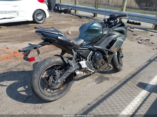 Kawasaki Ex650 P 2025 ML5EXEP19SDAF9002 Image 4