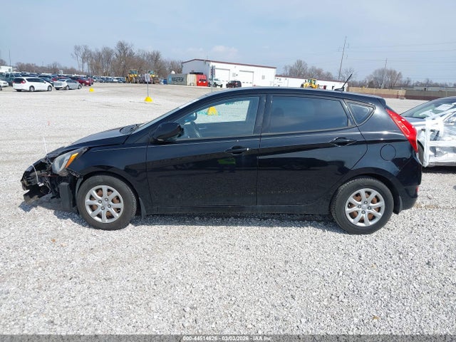2013 Hyundai Accent Gs მანქანა იყიდება აუქციონზე, vin: KMHCT5AE8DU084655, აუქციონის ნომერი: 44514626