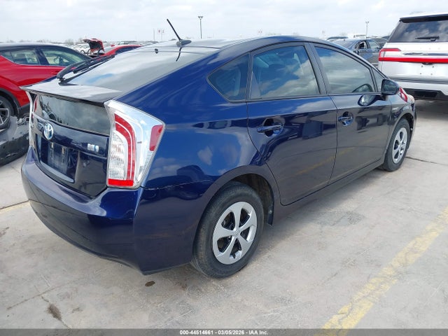 Toyota Prius Four 2015 JTDKN3DU5F0398615 Image 4