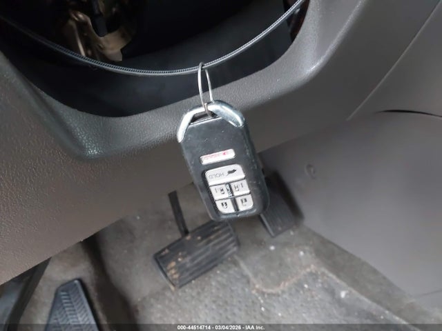 2016 HONDA ODYSSEY 5FNRL5H61GB125010 Photo 10