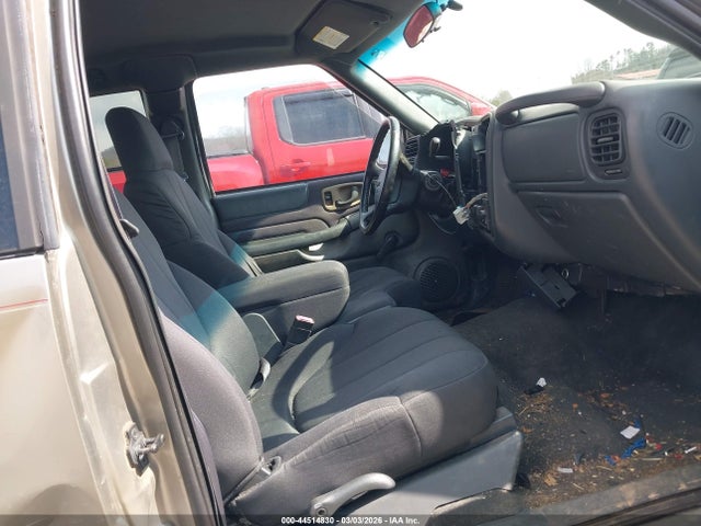 44514830 :رقم المزاد ، 1GTCS19X238283262 vin ، 2003 Gmc Sonoma Sls مزاد بيع