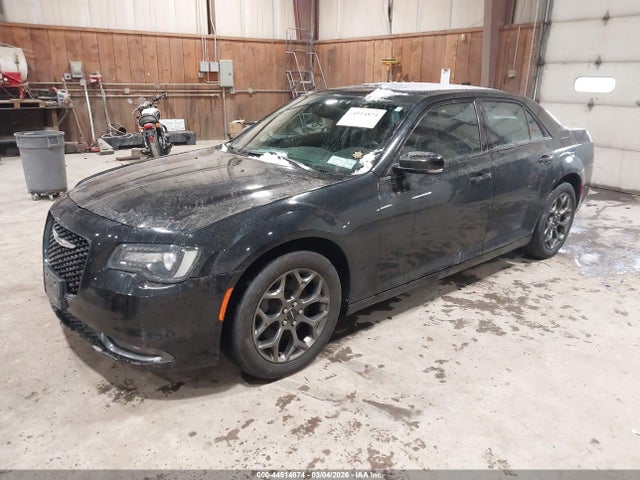 44514874 :رقم المزاد ، 2C3CCAGG8GH225001 vin ، 2016 Chrysler 300 300s مزاد بيع