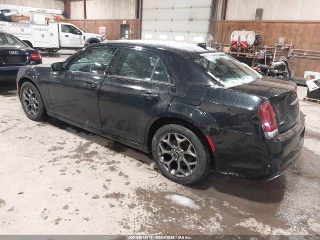 44514874 :رقم المزاد ، 2C3CCAGG8GH225001 vin ، 2016 Chrysler 300 300s مزاد بيع