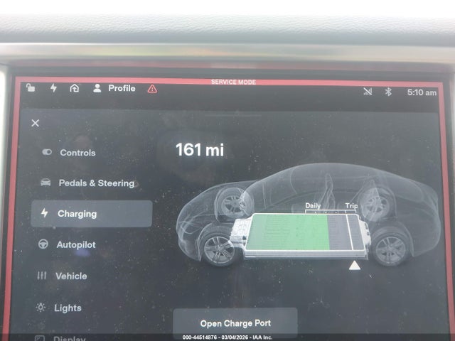 44514876 :رقم المزاد ، 5YJSA1H11FFP77922 vin ، 2015 Tesla Model S 60/70/85 مزاد بيع