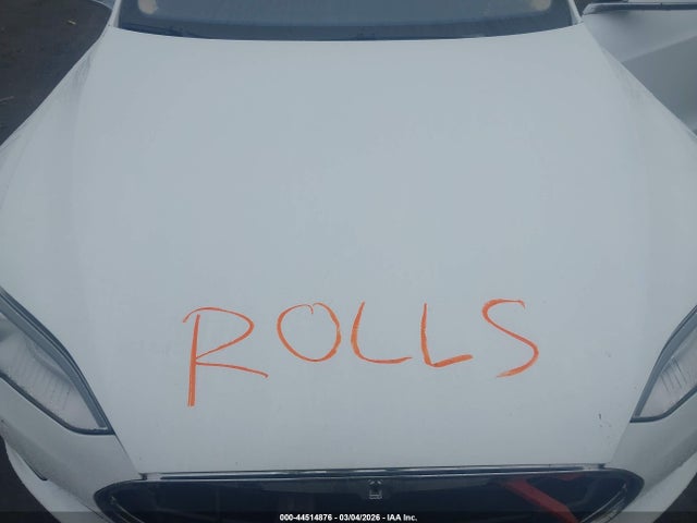 2015 TESLA MODEL S 5YJSA1H11FFP77922 Photo 5