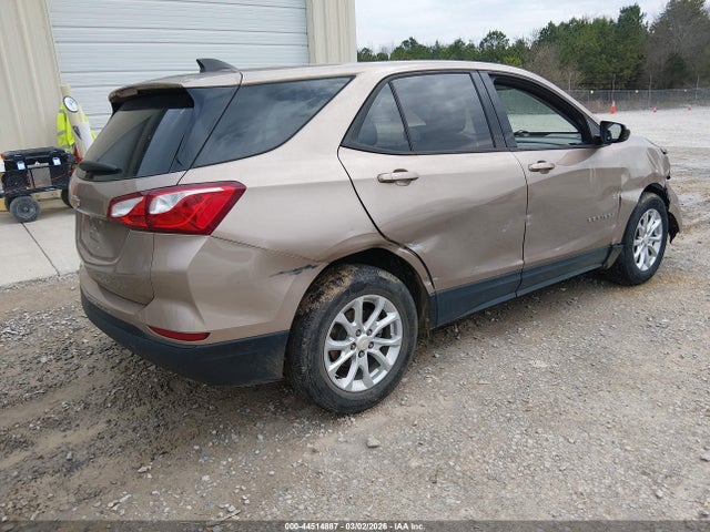 Chevrolet EQUINOX LS 2019 2GNAXHEV5K6118145 Image 4