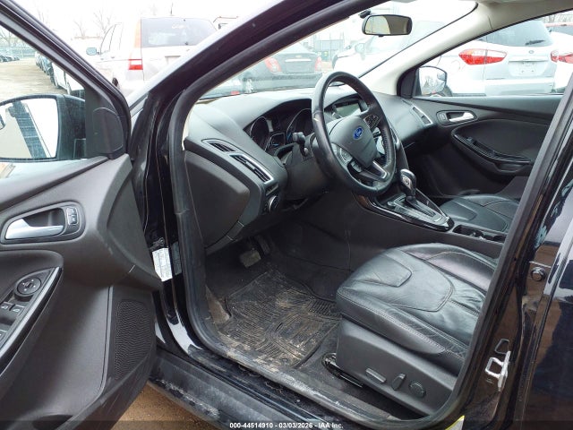 Ford Focus Titanium 2016 1FADP3N27GL280443 Image 12