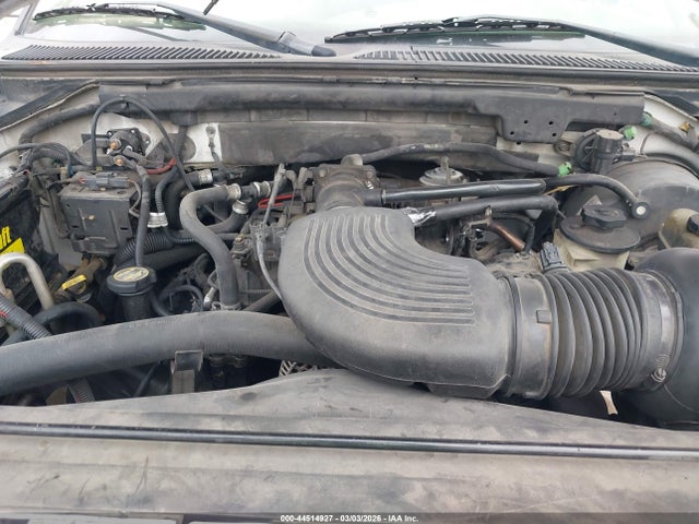 Продаж на аукціоні авто 2001 Ford Expedition Eddie Bauer, vin: 1FMEU17L51LB22333, номер лоту: 44514927