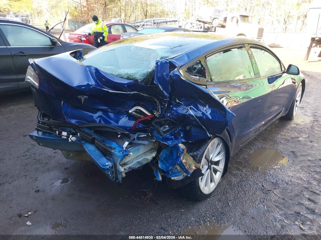 2022 TESLA MODEL 3 5YJ3E1EA0NF289914 Photo 3