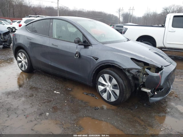 2023 TESLA MODEL Y 7SAYGDEE2PF874889 Photo 0