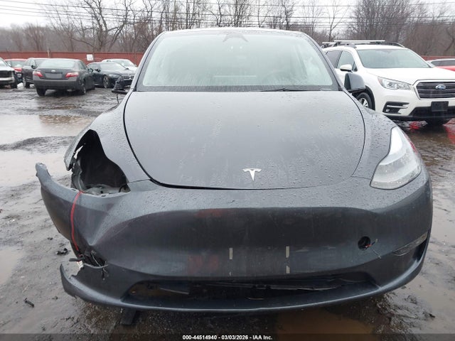 Продаж на аукціоні авто 2023 Tesla Model Y Awd/long Range Dual Motor All-wheel Drive, vin: 7SAYGDEE2PF874889, номер лоту: 44514940