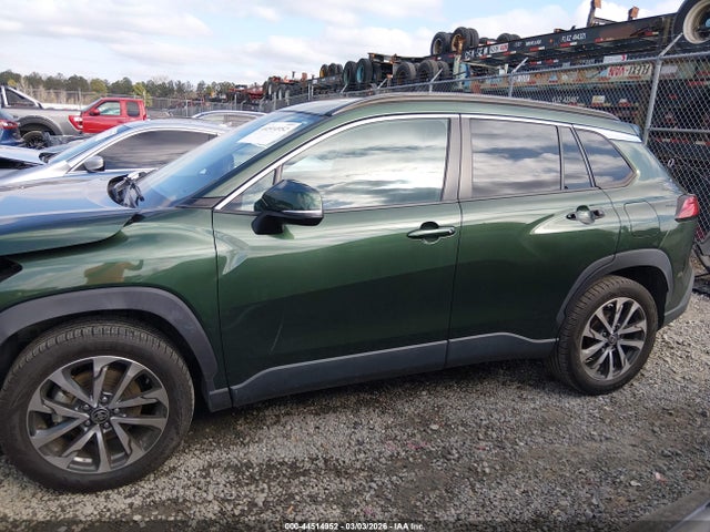 Toyota Corolla Cross Xle 2022 7MUDAAAG3NV027641 Image 15