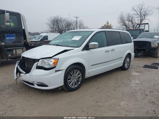 Продажа на аукционе авто 2016 Chrysler Town & Country Touring-l Anniversary Edition, vin: 2C4RC1CG9GR222713, номер лота: 44514966