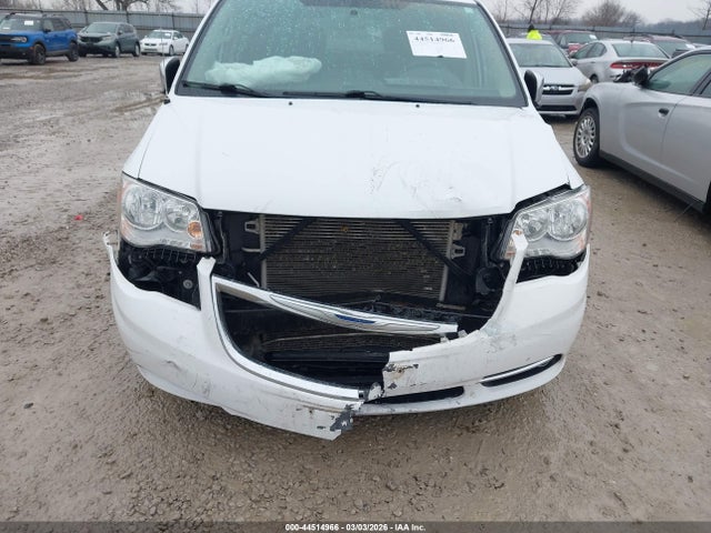 Продажа на аукционе авто 2016 Chrysler Town & Country Touring-l Anniversary Edition, vin: 2C4RC1CG9GR222713, номер лота: 44514966