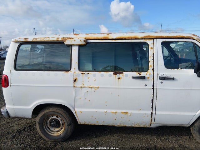 44515001 :رقم المزاد ، 2B7HB21X2VK535468 vin ، 1997 Dodge Ram Van 2500 Commercial مزاد بيع