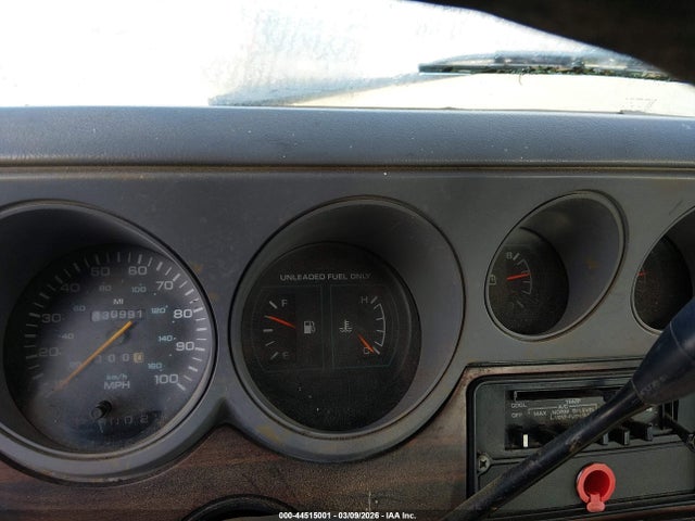 44515001 :رقم المزاد ، 2B7HB21X2VK535468 vin ، 1997 Dodge Ram Van 2500 Commercial مزاد بيع