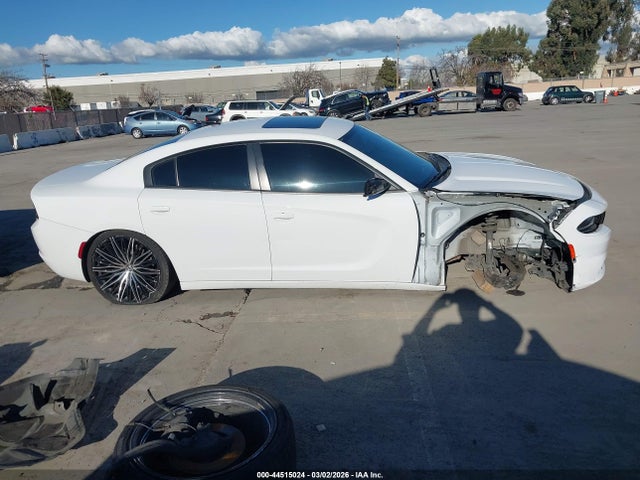 2019 Dodge Charger Sxt Rwd მანქანა იყიდება აუქციონზე, vin: 2C3CDXBG4KH653132, აუქციონის ნომერი: 44515024