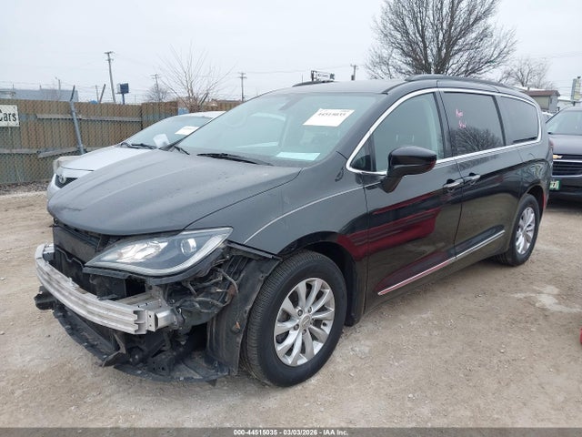Aukcja sprzedaży 2017 Chrysler Pacifica Touring-l, vin: 2C4RC1BG4HR752168, numer aukcji: 44515035