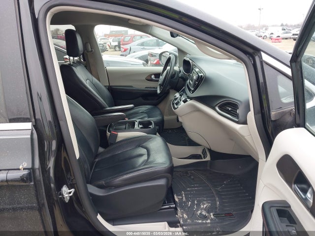 Aukcja sprzedaży 2017 Chrysler Pacifica Touring-l, vin: 2C4RC1BG4HR752168, numer aukcji: 44515035