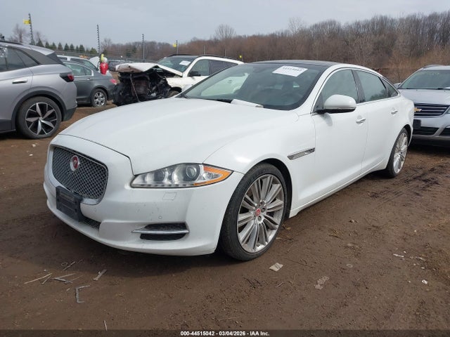 2015 JAGUAR XJ SAJWJ2GD5F8V87089 Photo 1