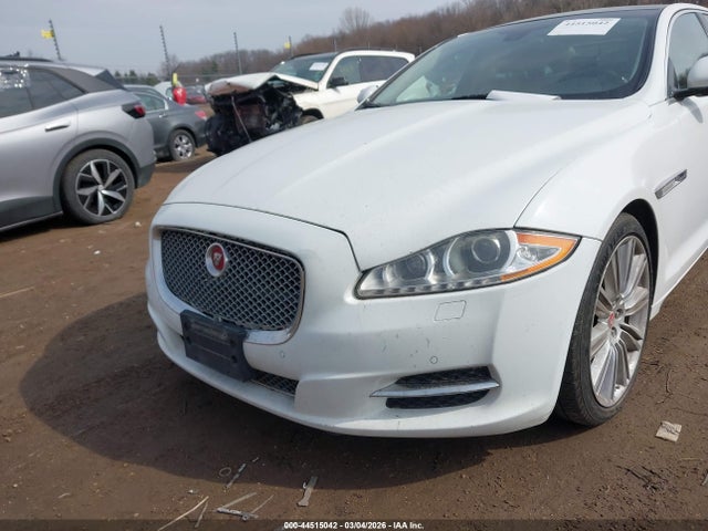 2015 JAGUAR XJ SAJWJ2GD5F8V87089 Photo 5