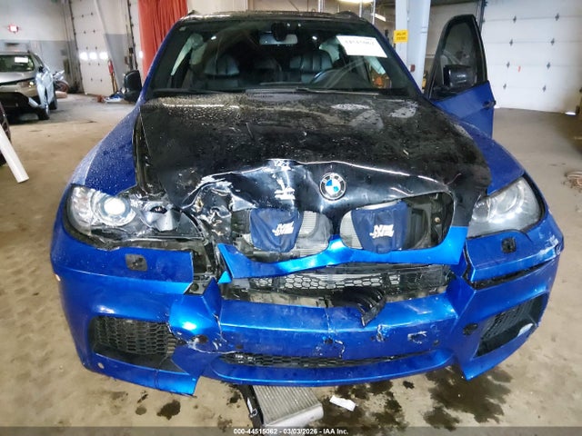 44515062 :رقم المزاد ، 5YMGY0C52DLL15716 vin ، 2013 Bmw X5 M مزاد بيع