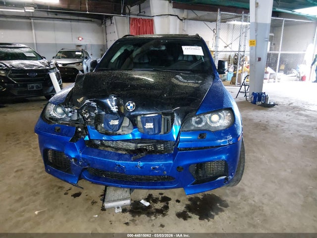44515062 :رقم المزاد ، 5YMGY0C52DLL15716 vin ، 2013 Bmw X5 M مزاد بيع