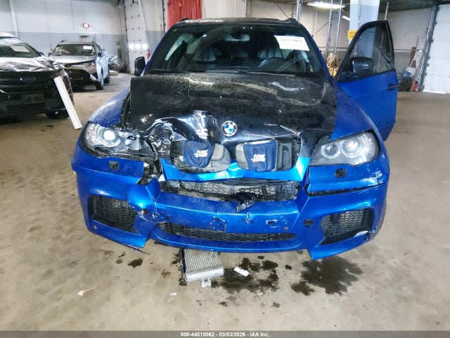 44515062 :رقم المزاد ، 5YMGY0C52DLL15716 vin ، 2013 Bmw X5 M مزاد بيع
