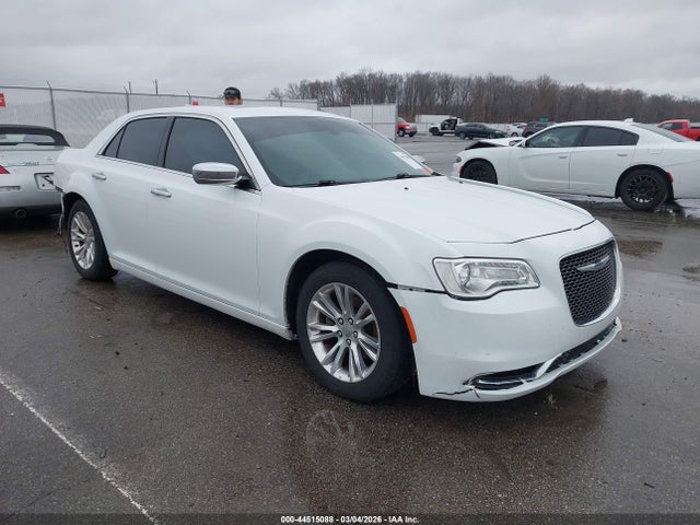 Продажа на аукционе авто 2016 Chrysler 300c, vin: 2C3CCAEG6GH212184, номер лота: 44515088