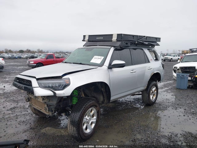 JTEBU5JR3G5300471 Toyota 4RUNNER SR5