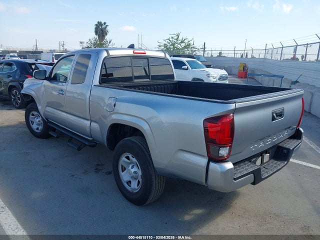 2022 Toyota Tacoma Sr მანქანა იყიდება აუქციონზე, vin: 3TYRX5GNXNT052035, აუქციონის ნომერი: 44515110