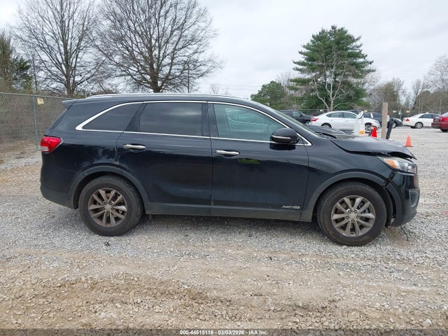 5XYPGDA52GG177651 KIA Sorento 3.3l Lx