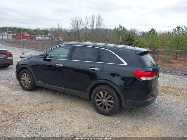 5XYPGDA52GG177651 KIA Sorento 3.3l Lx