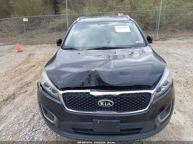 5XYPGDA52GG177651 KIA Sorento 3.3l Lx