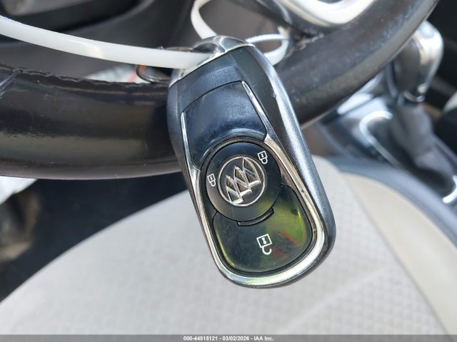 44515121 :رقم المزاد ، KL4CJASB1JB685530 vin ، 2018 Buick Encore Preferred مزاد بيع