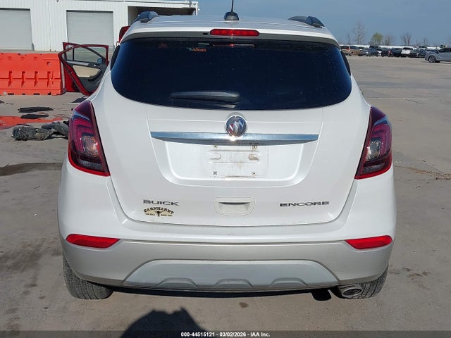 44515121 :رقم المزاد ، KL4CJASB1JB685530 vin ، 2018 Buick Encore Preferred مزاد بيع