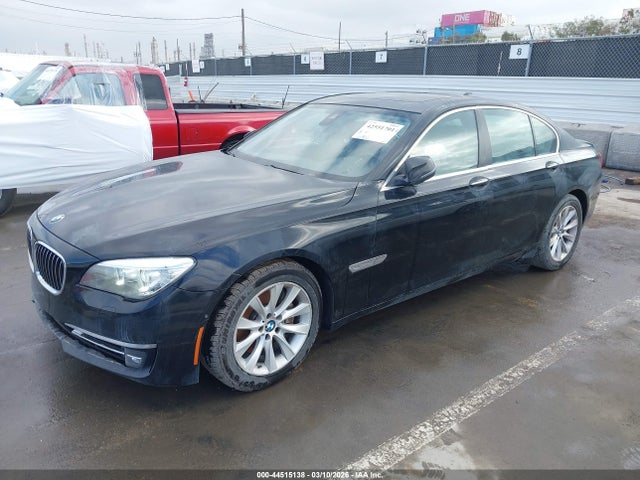 2013 Bmw 740i მანქანა იყიდება აუქციონზე, vin: WBAYA6C56DC995248, აუქციონის ნომერი: 44515138