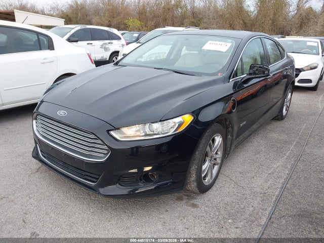 Ford Fusion Energi Titanium 2016 3FA6P0SUXGR243904 Image 2